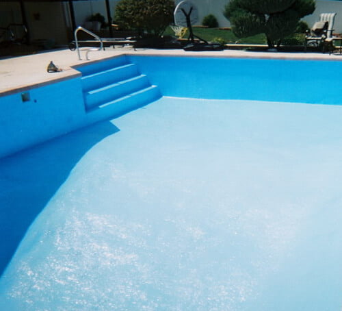 Poured-Concrete-Gunnite-Bottom-Swimming-Pool-Bourbonnais-IL-Epoxy-Pool-Paint-2